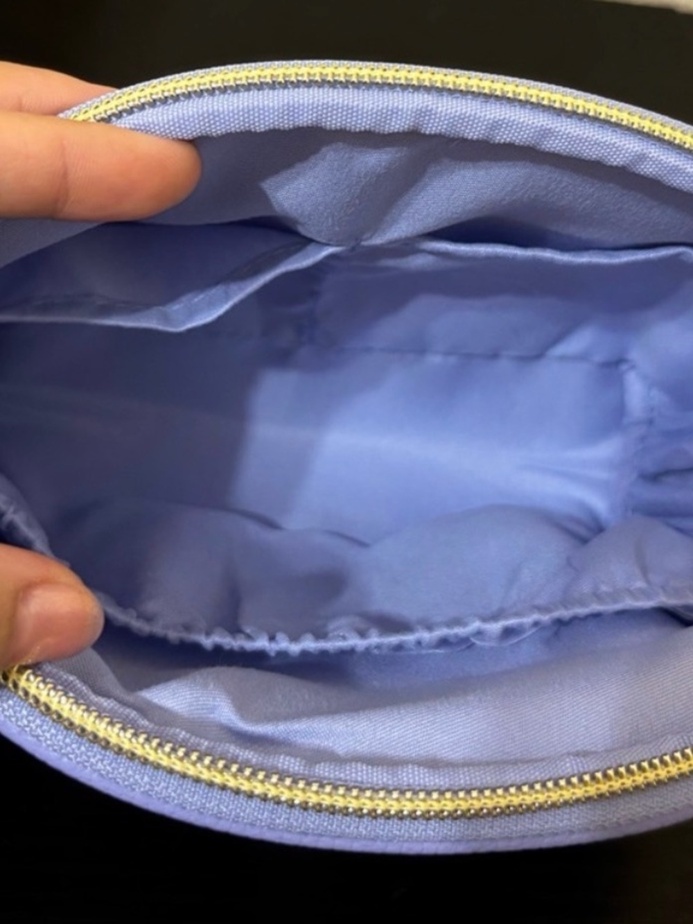 Dolce & Gabbana Lavender cosmetic bag - Picture 4 of 4